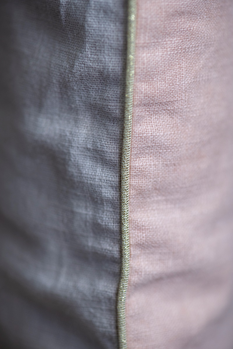 La broderie de Cilaos. La housse de coussin carrée – Image 12