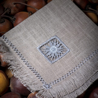 La broderie de Cilaos. La petite serviette