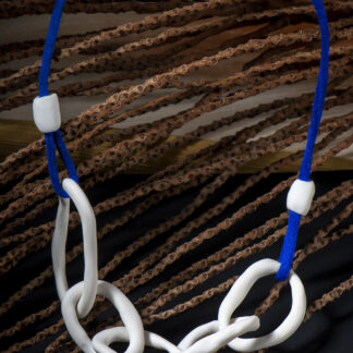 Le collier. "Corail"